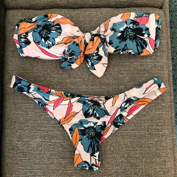 Billabong Other - Billabong Bikini